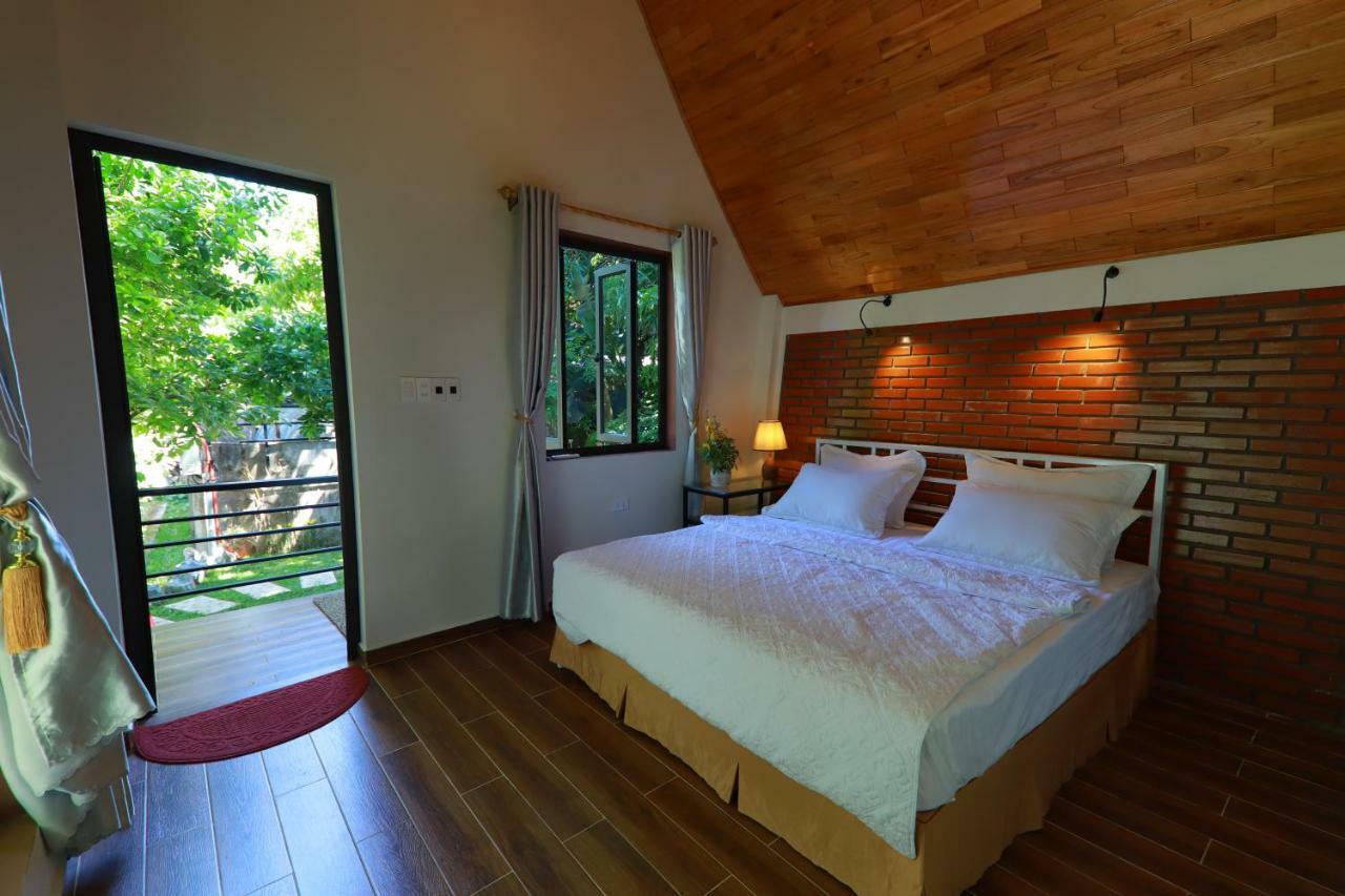 Tropical Valley Homestay - Villas Фонгня Экстерьер фото