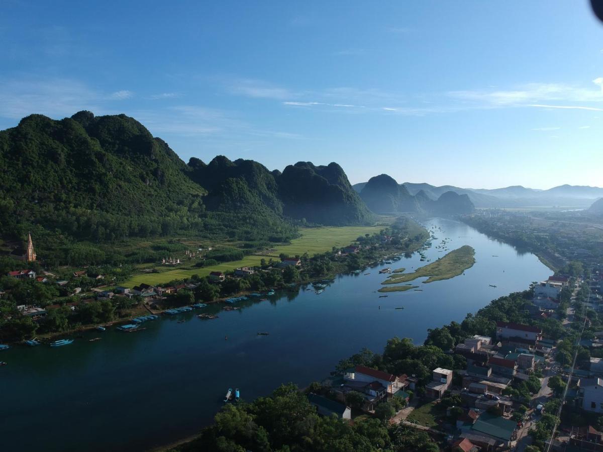 Tropical Valley Homestay - Villas Фонгня Экстерьер фото