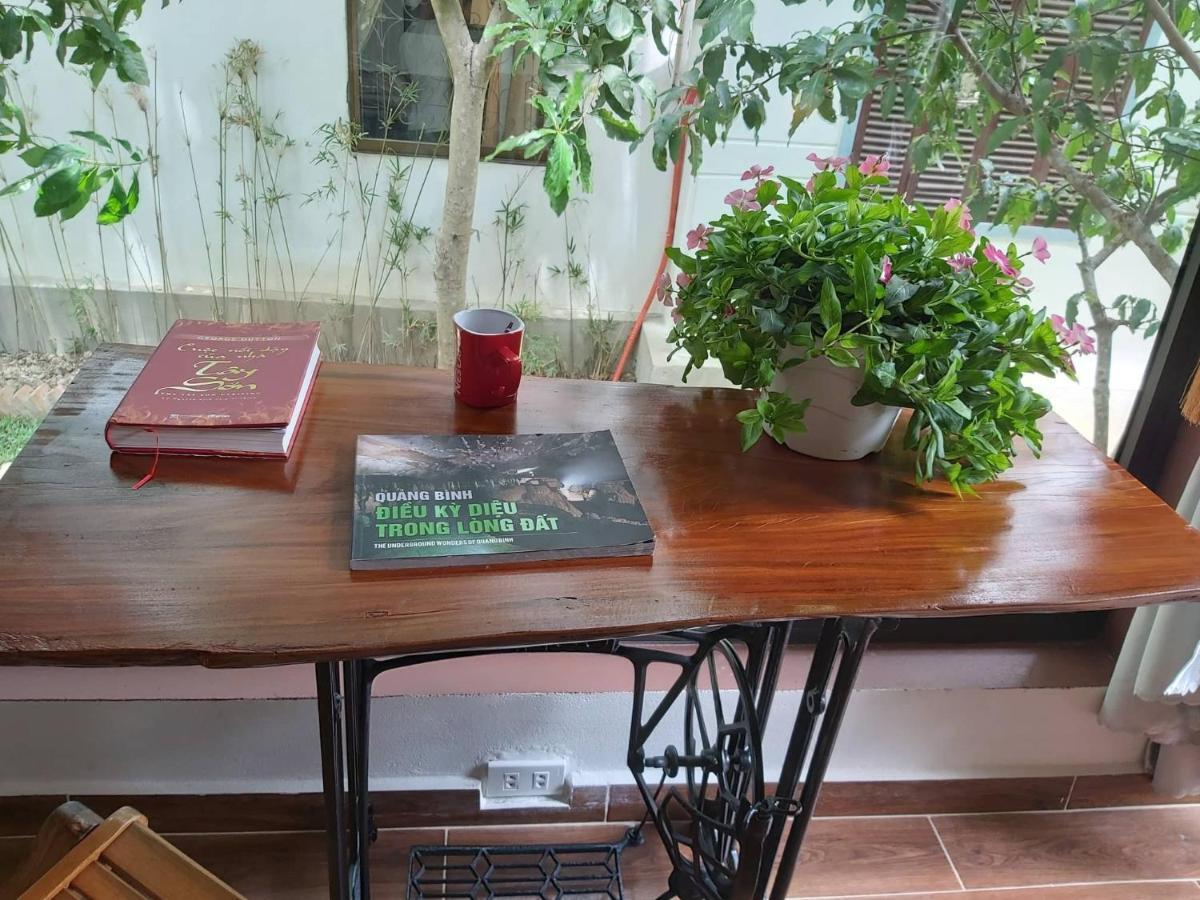 Tropical Valley Homestay - Villas Фонгня Экстерьер фото